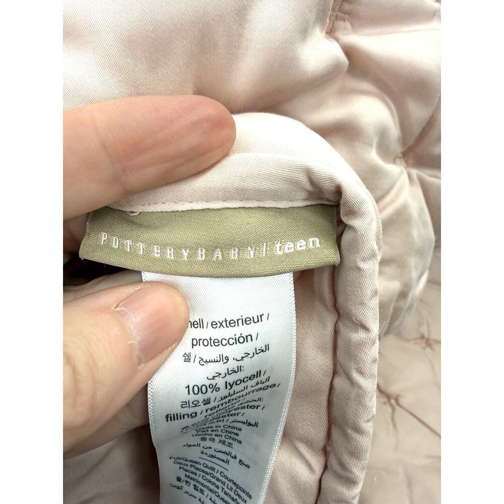 Pottery Barn Teen Microfiber Pintuck Comforter Full Queen Light Pink One Sham - Picture 2 of 7